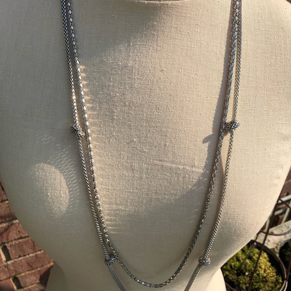 LB Necklace Box & Snake Chain Knot Accents - Picture 7 of 9